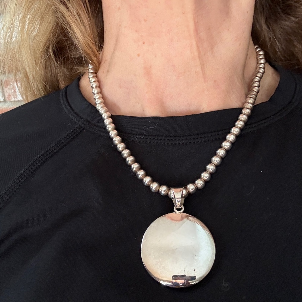 Silpada Silver Beaded Necklace with Round Pendant - Picture 3 of 5